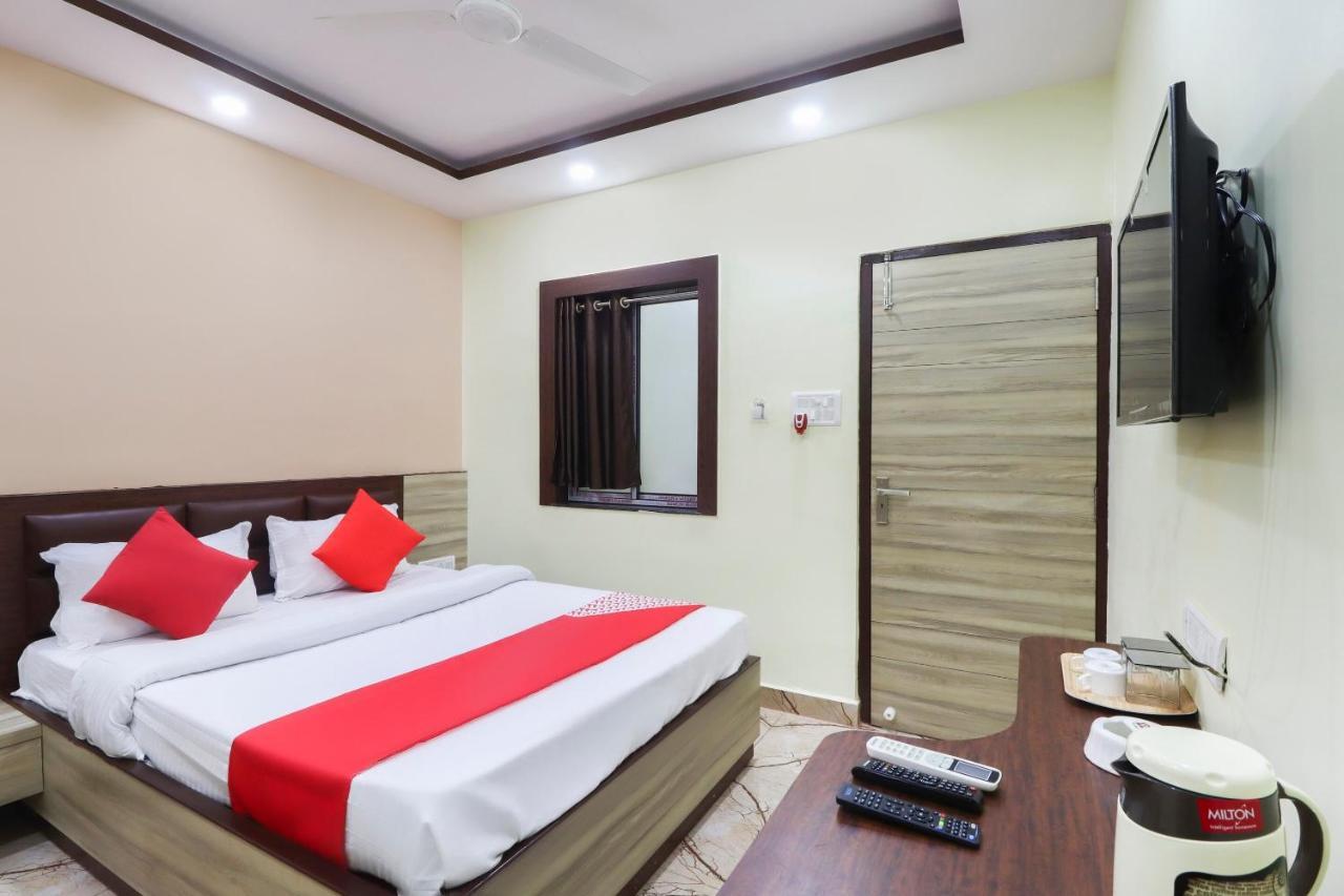 Capital O Hotel 7Th Heaven Jamshedpur Luaran gambar